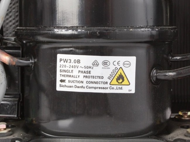 Холодильник Tesler RC-73 DEEP BLUE