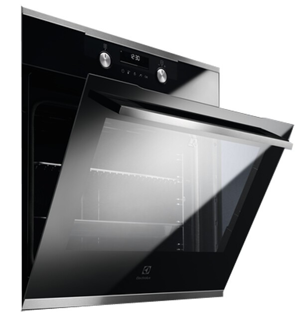 Встраиваемый электрический духовой шкаф Electrolux OED3H50K черный