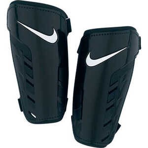 Щитки футбольные Nike Tiempo Park Guard SP0253-067 S черно-белый