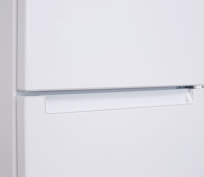 Холодильник Indesit ES 20 A белый
