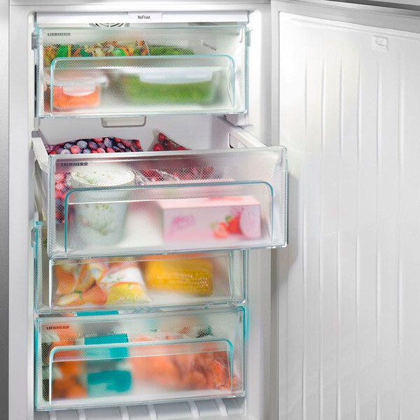 Холодильник Liebherr CNel 4713