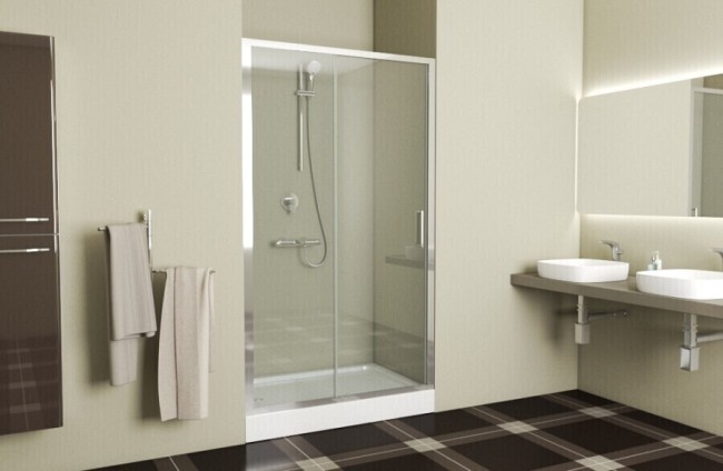 Душевая дверь Bravat Line BD120.4101A Душевая дверь Bravat Line BD120.4101A