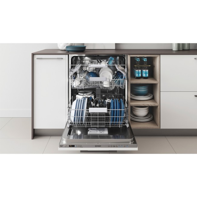 Встраиваемая посудомоечная машина Indesit DIC 3C24 AC S