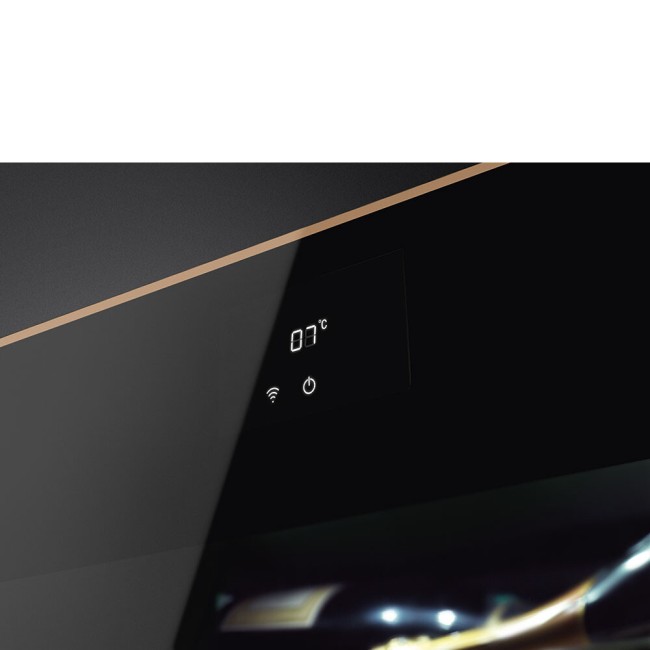 Встраиваемый винный шкаф Smeg CVI618LWNR2