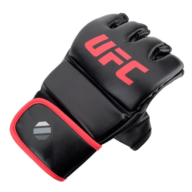 Перчатки тренировочные MMA UFC 6 унций S/M BK
