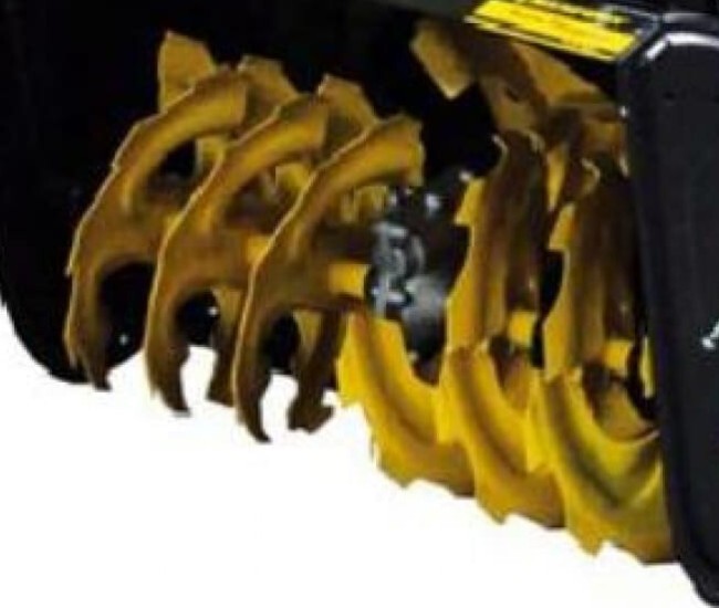 Снегоуборщик бензиновый Champion ST 1170E