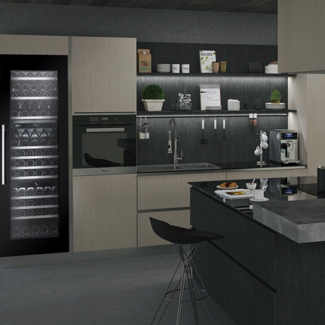 Встраиваемый винный шкаф Cold Vine C89-KBB3