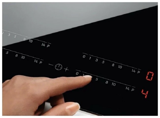 Встраиваемая индукционная варочная панель Electrolux HOF650FMF Встраиваемая индукционная варочная панель Electrolux HOF650FMF