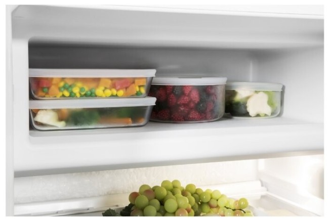 Встраиваемый холодильник Hotpoint-Ariston BTSZ 1632 Встраиваемый холодильник Hotpoint-Ariston BTSZ 1632