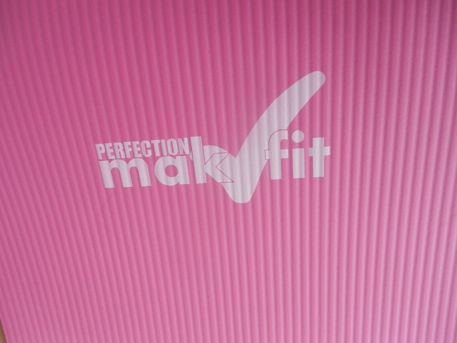 Гимнастический коврик Makfit MAK-GM розовый
