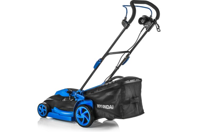 Электрическая газонокосилка Hyundai LE 3820 Электрическая газонокосилка Hyundai LE 3820