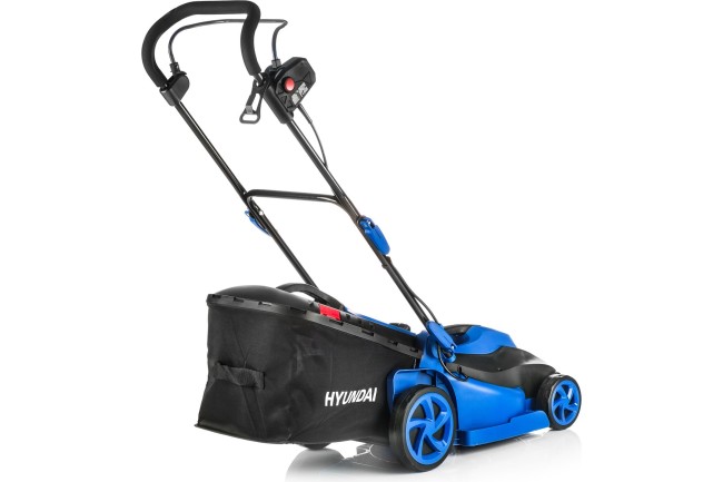 Электрическая газонокосилка Hyundai LE 3820 Электрическая газонокосилка Hyundai LE 3820