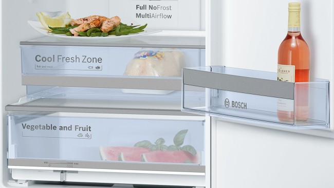Холодильник Bosch KGN 39XW24R