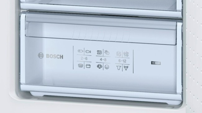 Холодильник Bosch KGE 39AI2OR