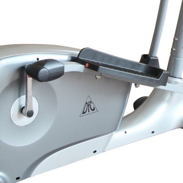 Эллиптический тренажер DFC E8711H Эллиптический тренажер DFC E8711H