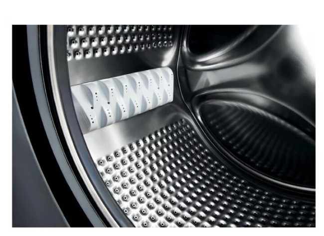 Стиральная машина Whirlpool FSCR 70413