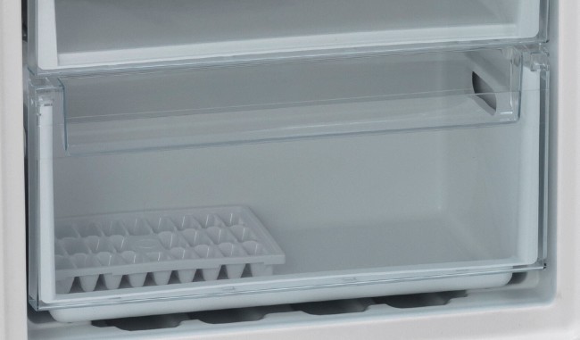 Морозильная камера Hotpoint-Ariston HFZ 6150 W Морозильная камера Hotpoint-Ariston HFZ 6150 W