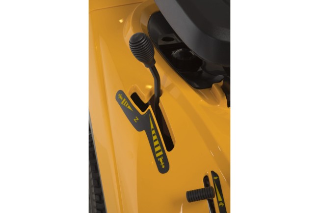 Садовый трактор Stiga COMBI 2072 H (2T0210481/ST1) Садовый трактор Stiga COMBI 2072 H (2T0210481/ST1)