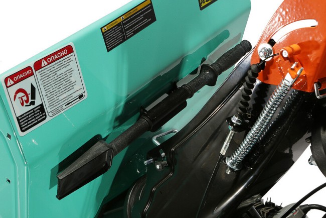 Снегоуборщик бензиновый Sturm! STG7461EL Снегоуборщик бензиновый Sturm! STG7461EL