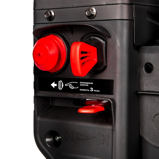 Снегоуборщик бензиновый DDE ST7067 Снегоуборщик бензиновый DDE ST7067