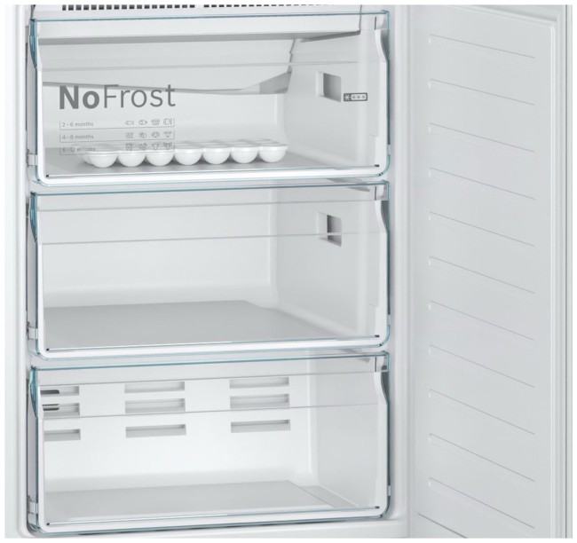 Холодильник Bosch KGN 39VI25R