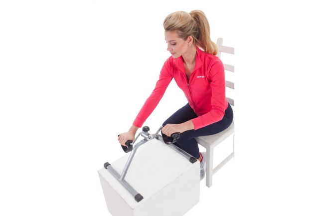 Тренажер педальный Bradex АЭРОБ НЬЮ SF0077 Тренажер педальный Bradex АЭРОБ НЬЮ SF0077