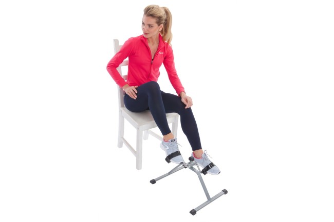 Тренажер педальный Bradex АЭРОБ НЬЮ SF0077 Тренажер педальный Bradex АЭРОБ НЬЮ SF0077