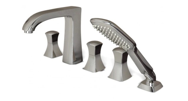 Смеситель для ванны Bravat Whirlpool F578112C Смеситель для ванны Bravat Whirlpool F578112C