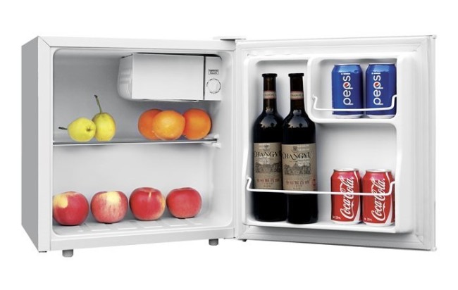 Холодильник BBK RF-050