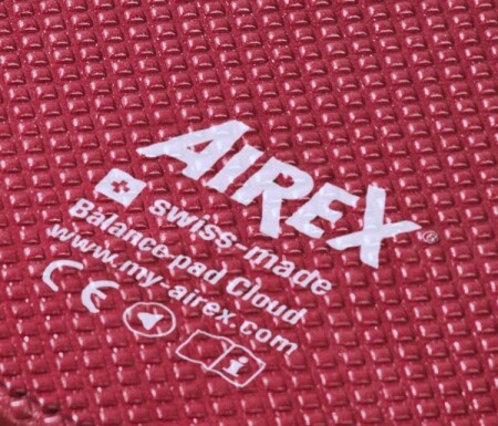 Балансировочная подушка Airex Balance Pad Cloud рубиновый Балансировочная подушка Airex Balance Pad Cloud рубиновый