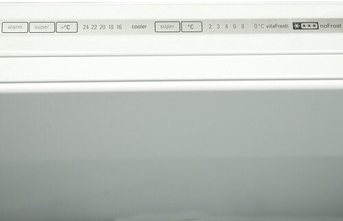 Встраиваемый холодильник Siemens KI 39FP60