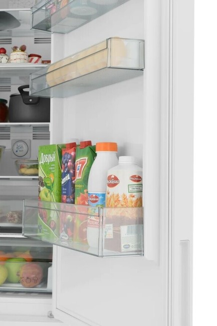 Холодильник Scandilux CNF379Y00 W