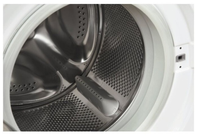 Стиральная машина Indesit BWSC 61252 W Стиральная машина Indesit BWSC 61252 W