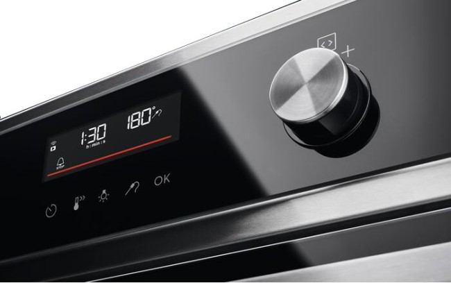 Встраиваемый электрический духовой шкаф Electrolux EOD6P77WX