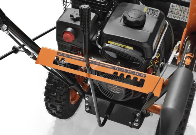 Снегоуборщик бензиновый Carver STG 756 (01.017.00012)