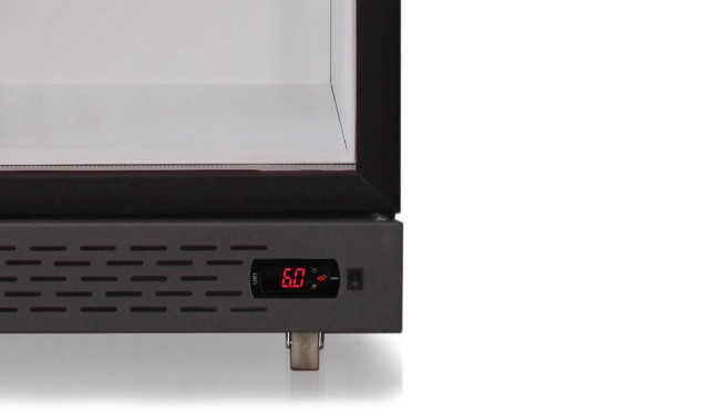 Холодильная витрина Бирюса B 660D