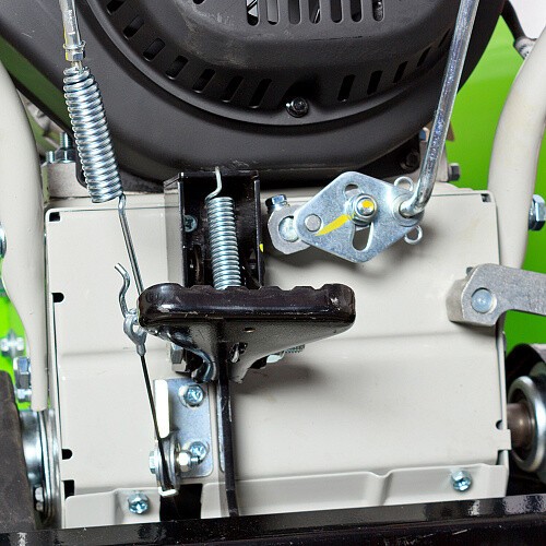 Снегоуборщик бензиновый RedVerg RD-SB76/13TE