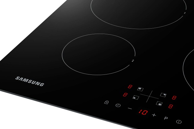 Встраиваемая индукционная варочная панель Samsung NZ64F3NM1AB Встраиваемая индукционная варочная панель Samsung NZ64F3NM1AB