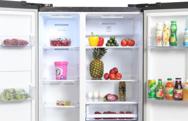 Холодильник Hyundai CS5073FV черная сталь